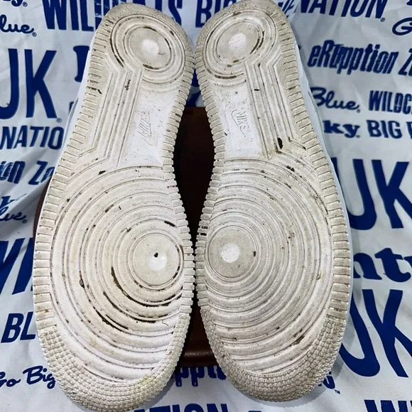 Nike Air Force One men’s size 11 - Picture 6 of 9